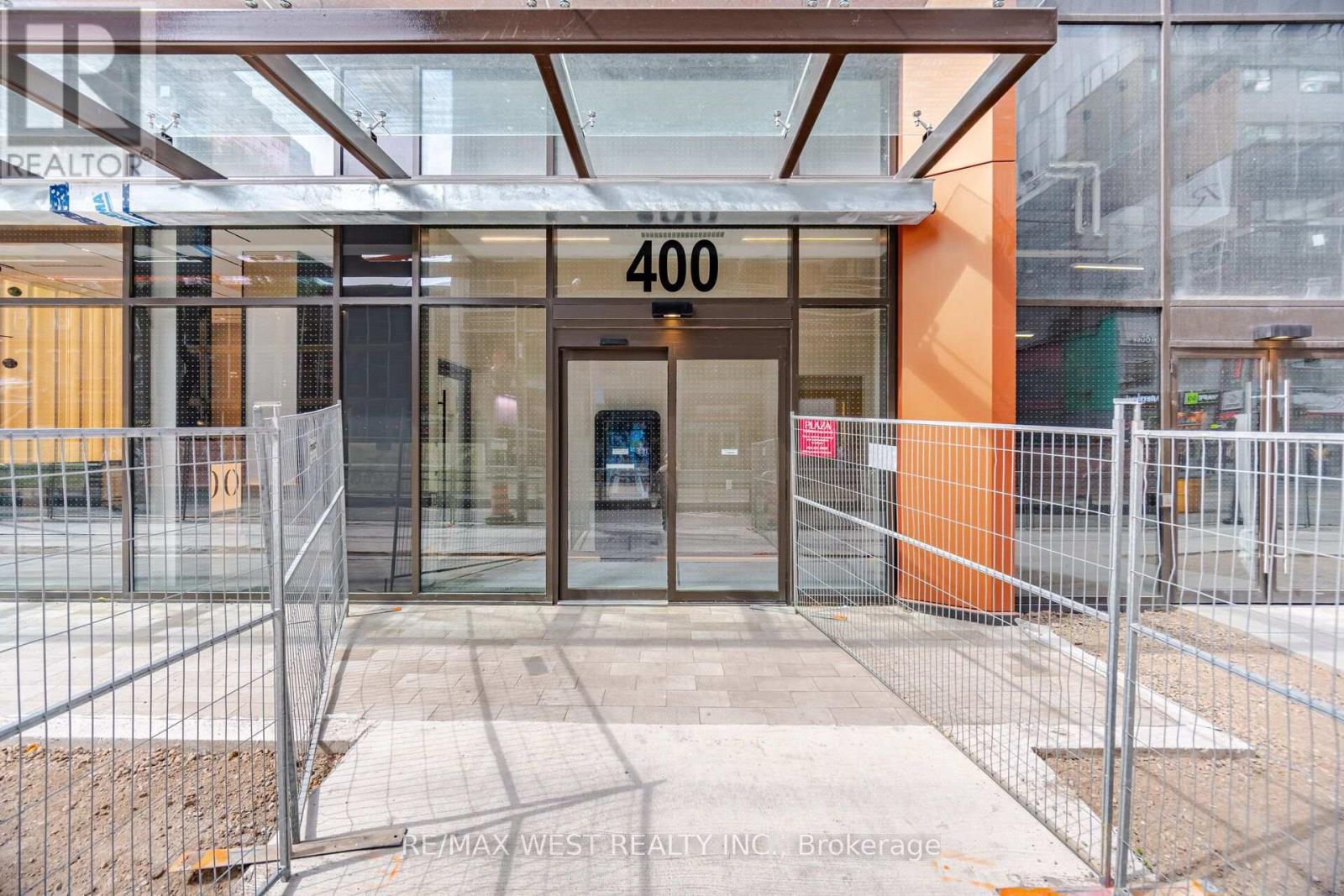 2208 - 400 King Street W, Toronto, Ontario  M5V 0X8 - Photo 2 - C13691552