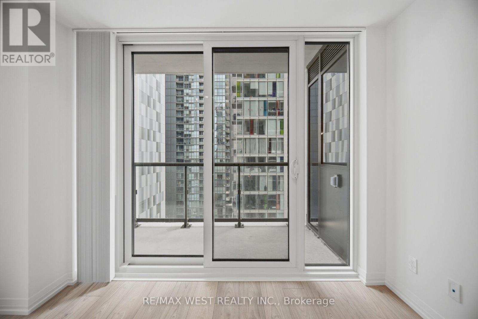 2208 - 400 King Street W, Toronto, Ontario  M5V 0X8 - Photo 22 - C13691552