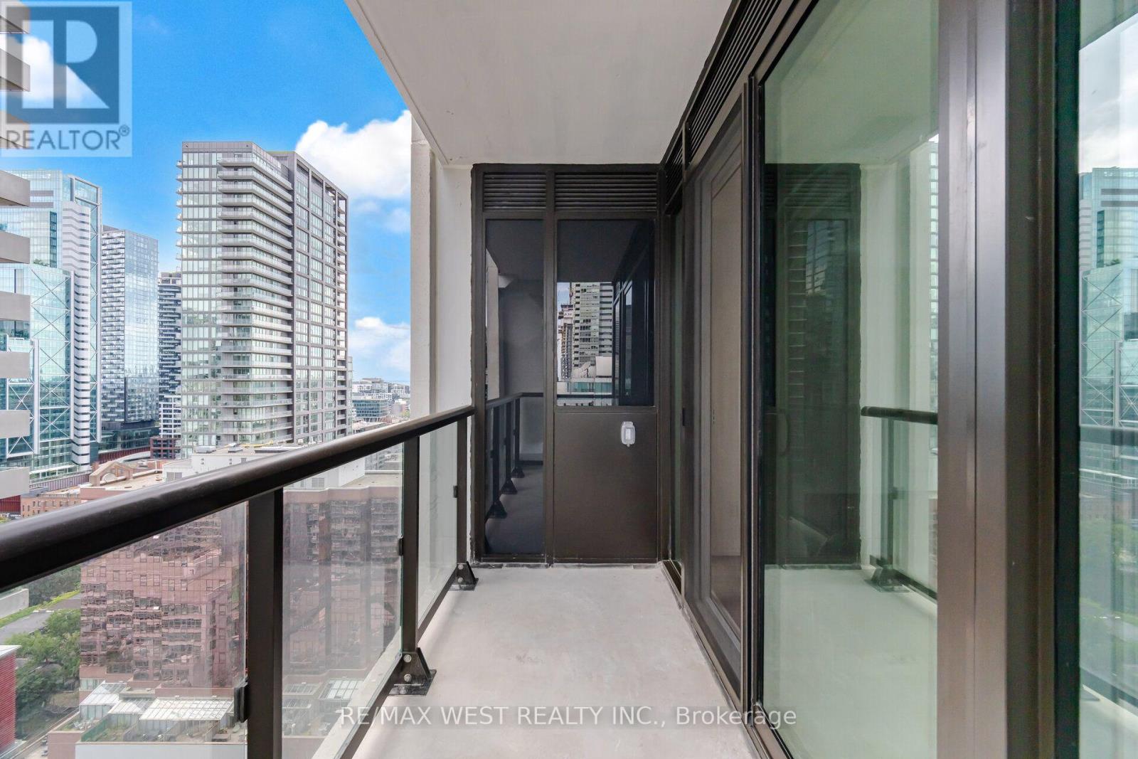 2208 - 400 King Street W, Toronto, Ontario  M5V 0X8 - Photo 23 - C13691552
