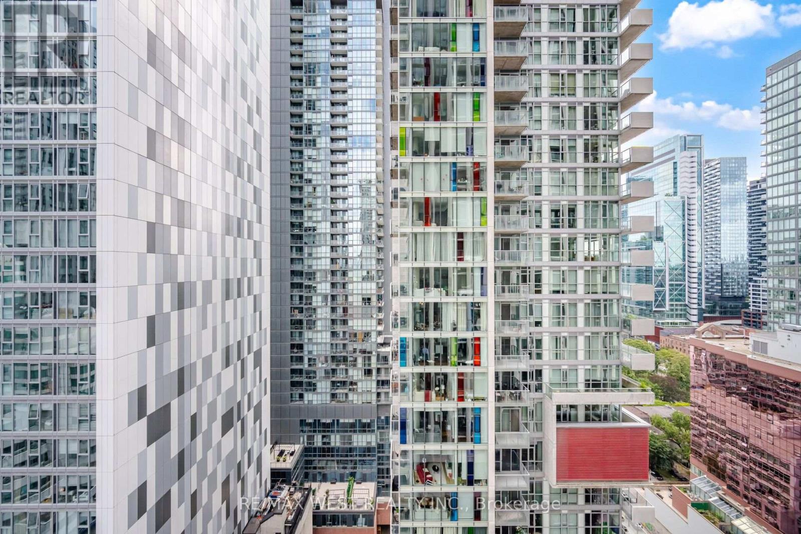 2208 - 400 King Street W, Toronto, Ontario  M5V 0X8 - Photo 25 - C13691552