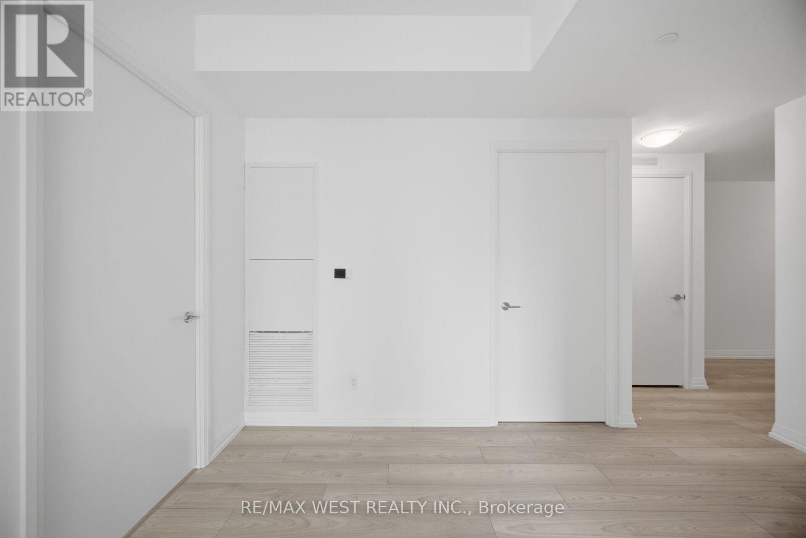 2208 - 400 King Street W, Toronto, Ontario  M5V 0X8 - Photo 9 - C13691552