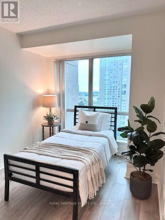 2110 - 18 Lee Centre Drive, Toronto, Ontario  M1H 3H5 - Photo 8 - E13691590