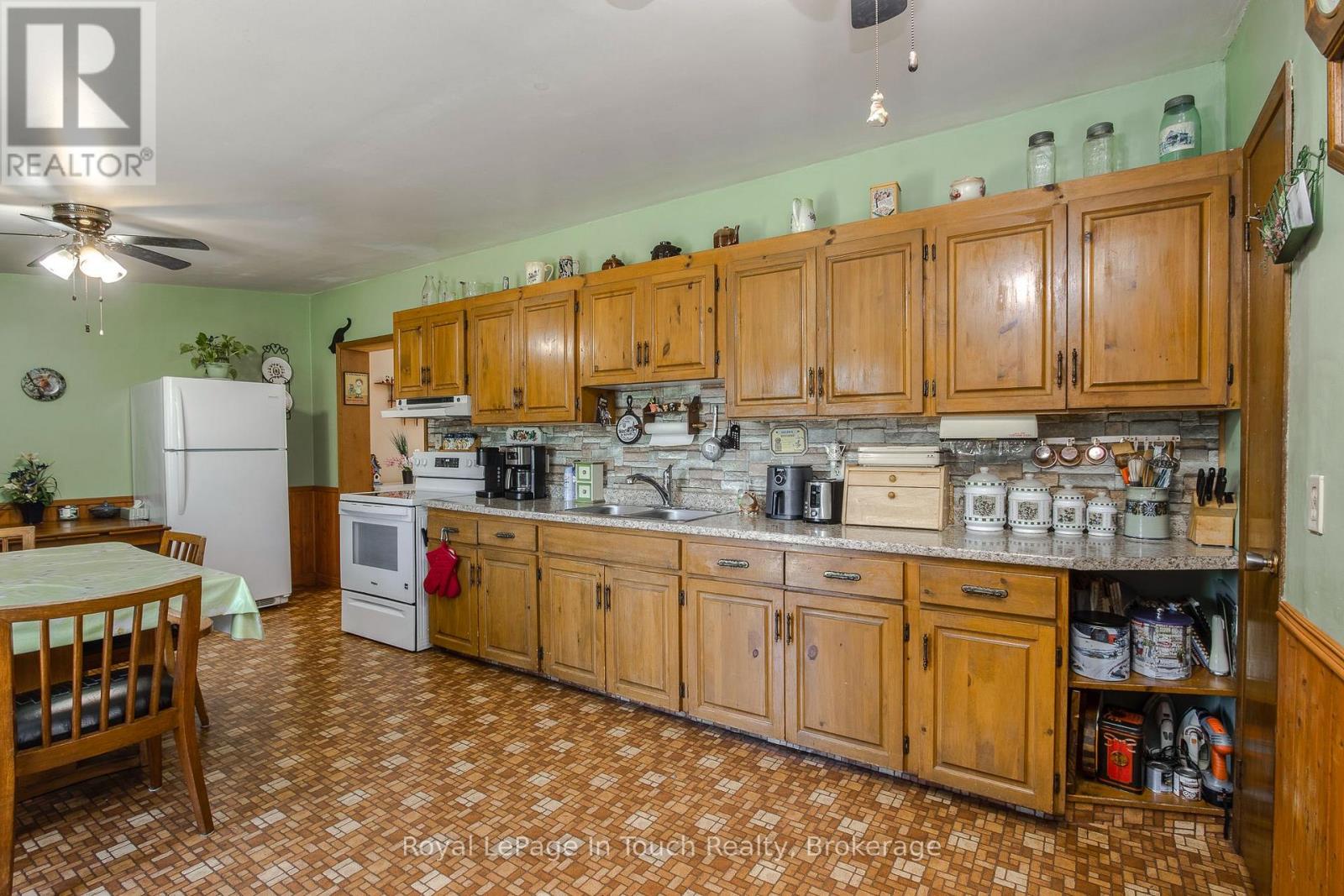 323 William Street, Midland, Ontario  L4R 4G2 - Photo 2 - S13691574