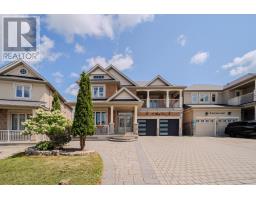 15 MILITARY COURT, Richmond Hill, Ontario