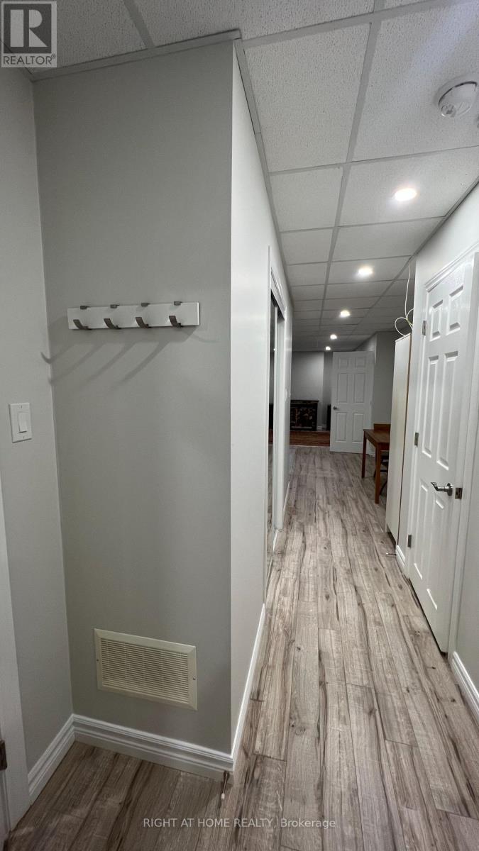 9 Claudview Street, King, Ontario  L7B 0C6 - Photo 9 - N13691602