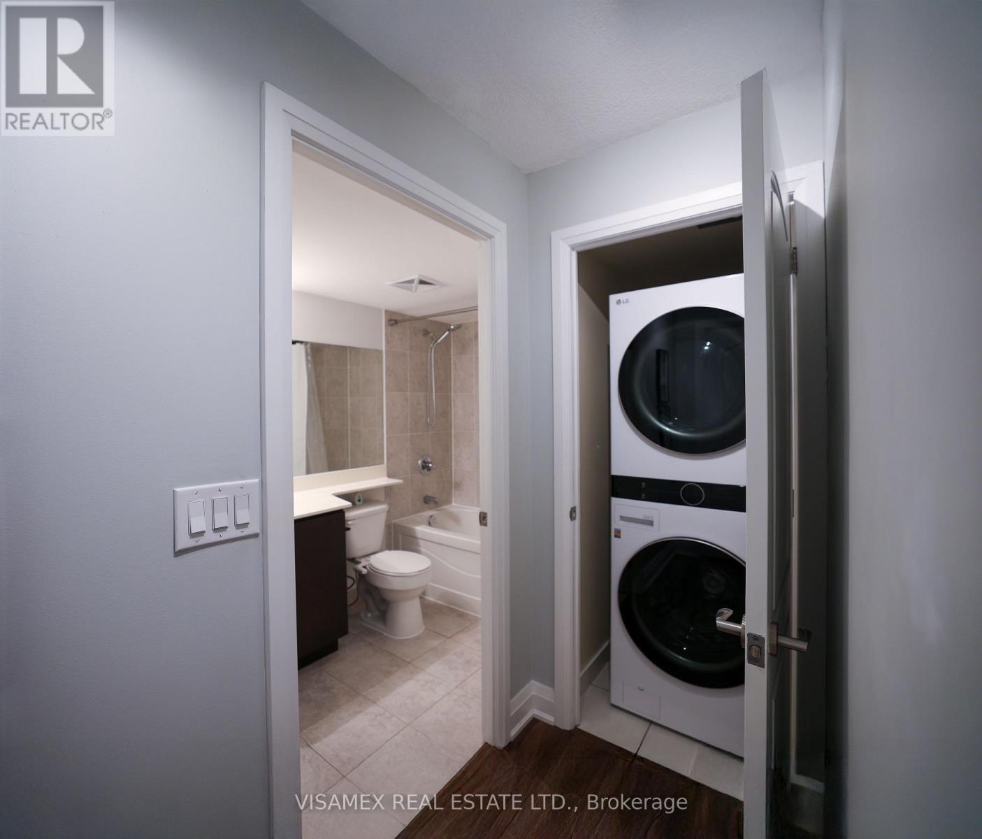 210 - 20 North Park Road, Vaughan (Beverley Glen), Ontario  L4J 0G7 - Photo 12 - N13691604