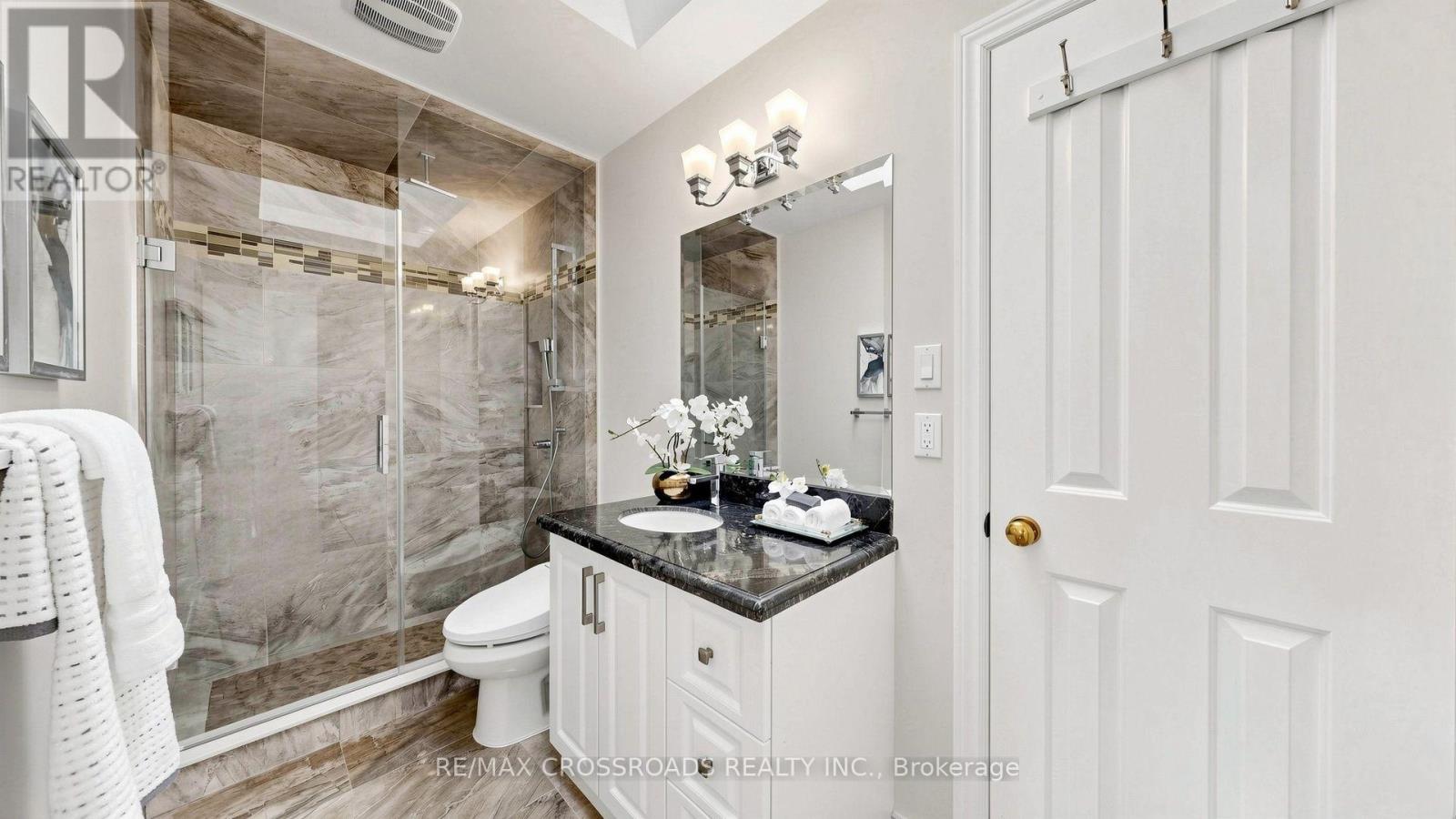 38 Morrison Crescent, Markham, Ontario  L3R 9L6 - Photo 36 - N13691608