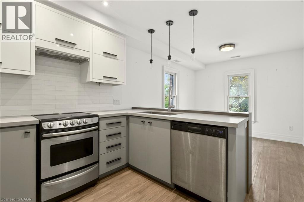 760 Lakeshore Road E Unit# 201, Mississauga, Ontario  L5E 1C7 - Photo 11 - 40856783