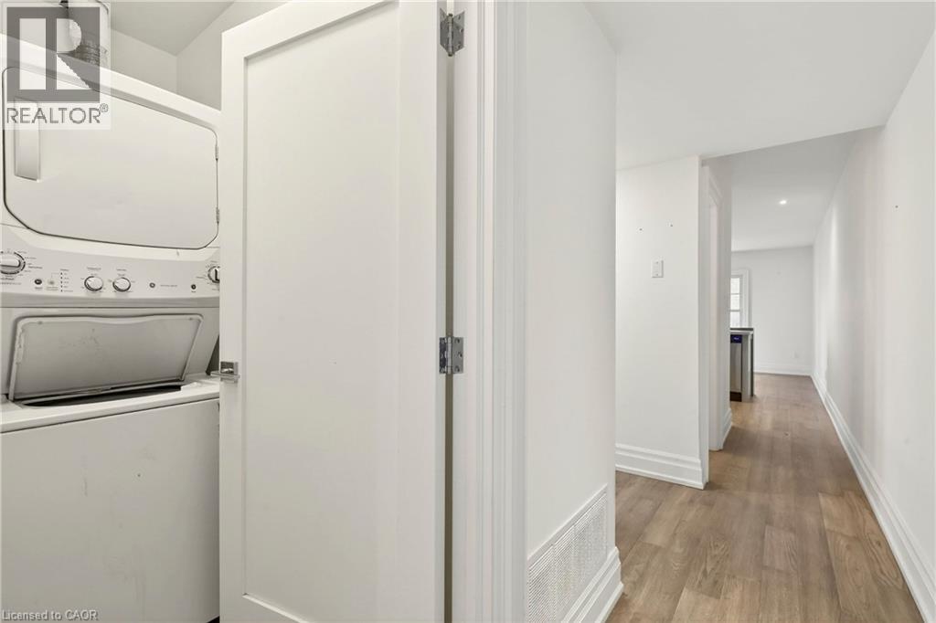 760 Lakeshore Road E Unit# 201, Mississauga, Ontario  L5E 1C7 - Photo 8 - 40856783