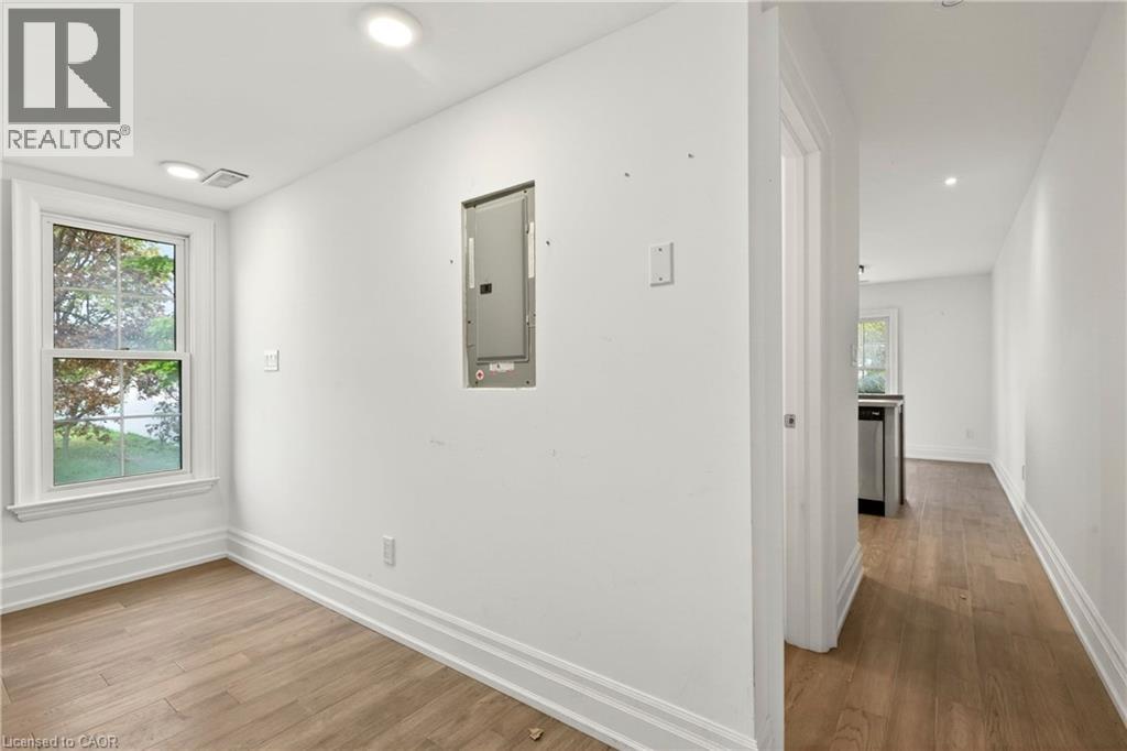 760 Lakeshore Road E Unit# 201, Mississauga, Ontario  L5E 1C7 - Photo 9 - 40856783
