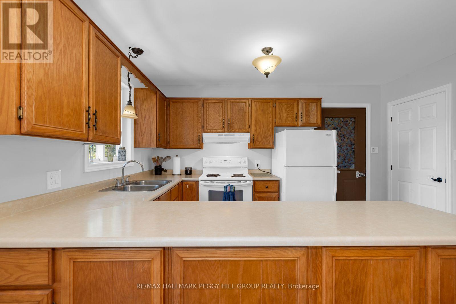 55 Shelswell Boulevard, Oro-Medonte, Ontario L0L 2E0 - Photo 5 - S13691460