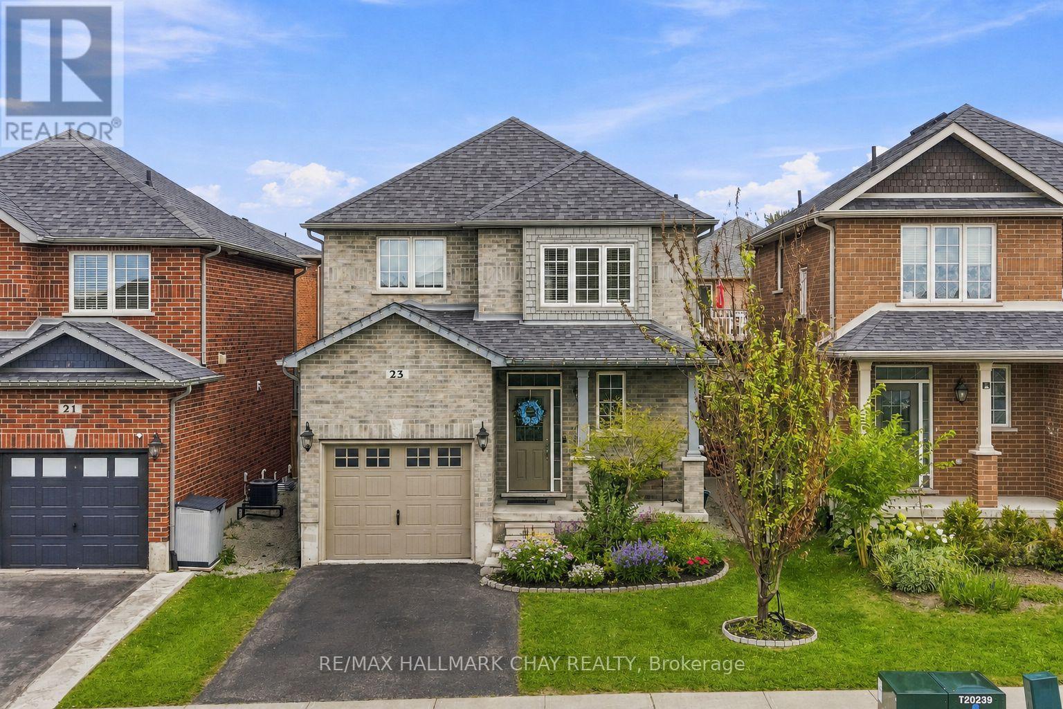 23 Nathan Crescent, Barrie (Painswick South), Ontario  L4N 0S5 - Photo 1 - S13691474