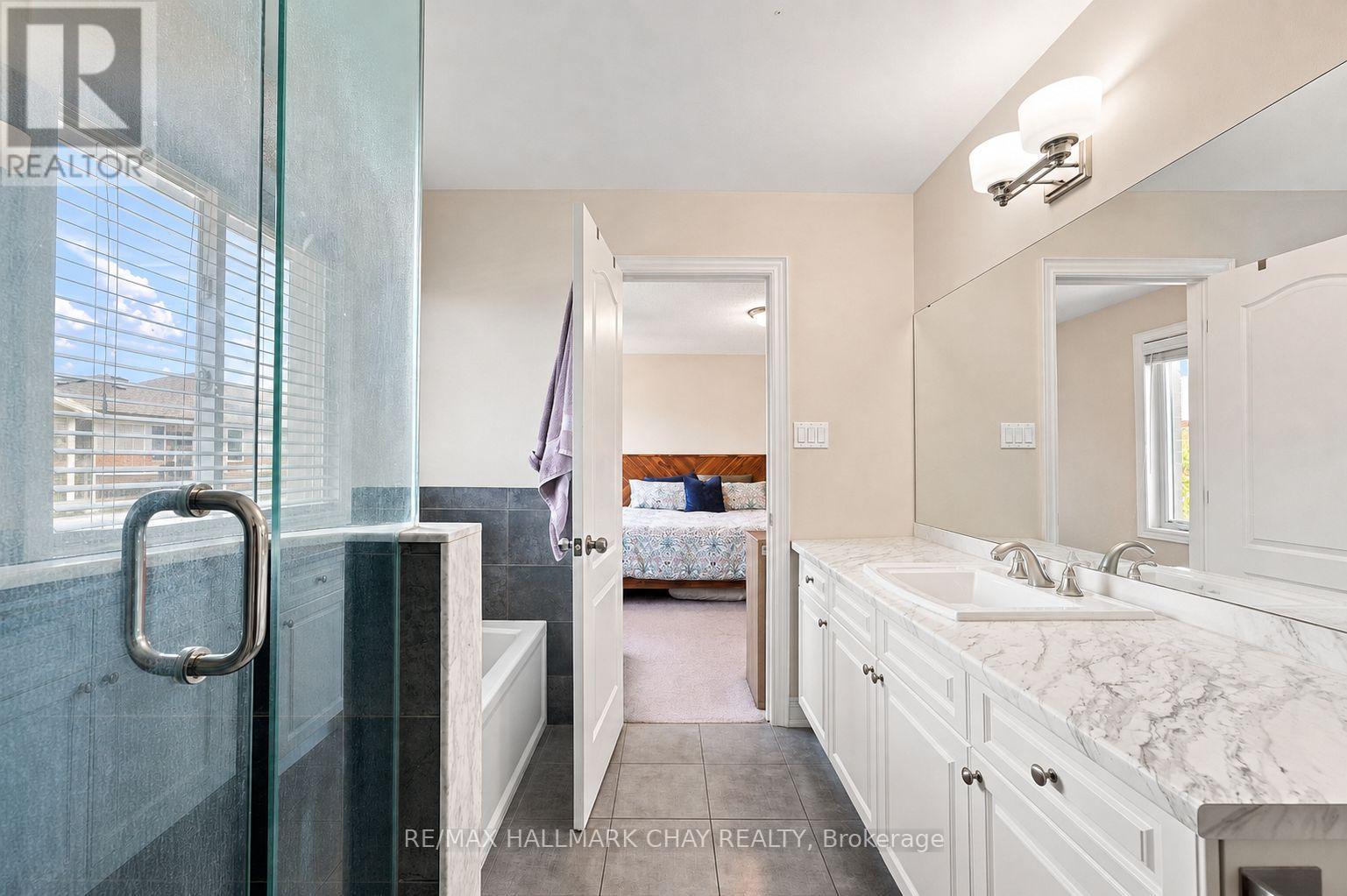 23 Nathan Crescent, Barrie (Painswick South), Ontario  L4N 0S5 - Photo 20 - S13691474