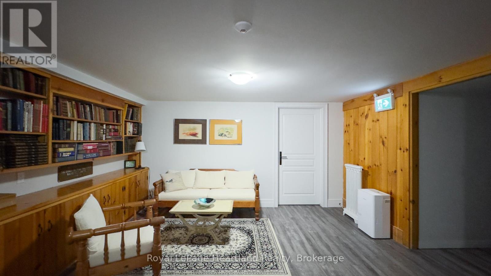 100 - 5 Cobourg Street, Goderich, Ontario N7A 2J1 - Photo 25 - X13691526