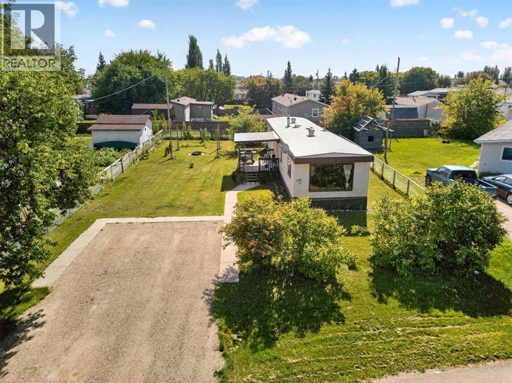 10617 102 Avenue, La Crete, Alberta  T0H 2H0 - Photo 1 - A2338488