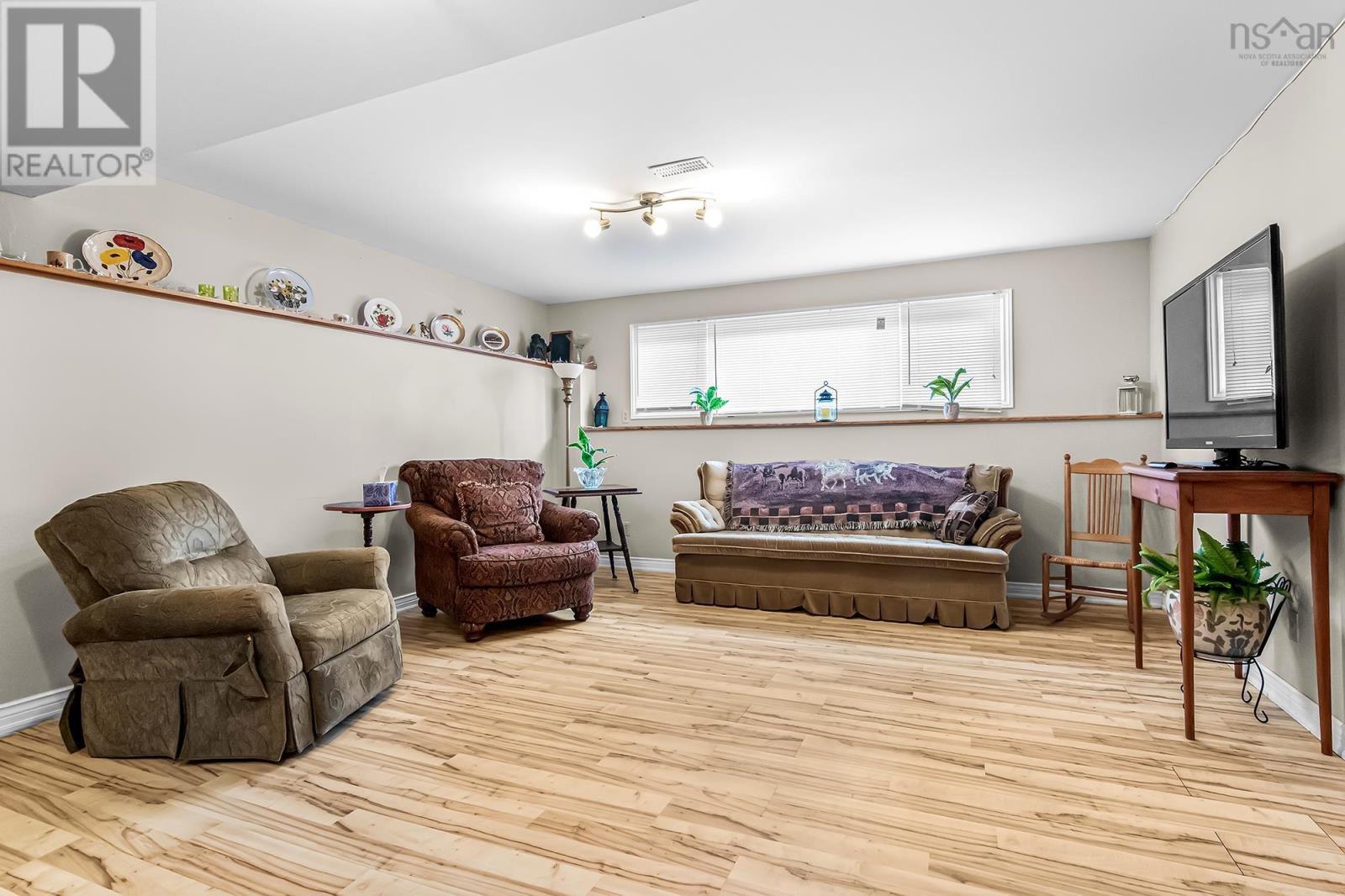 1653 Riverside Drive, Lower Sackville, Nova Scotia  B4C 2Y7 - Photo 35 - 202620980