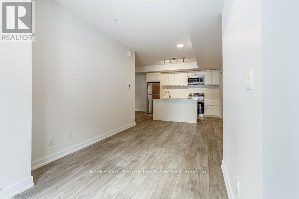 111 - 39 Farmstead Road, Toronto, Ontario  M2L 2X2 - Photo 2 - C13507050