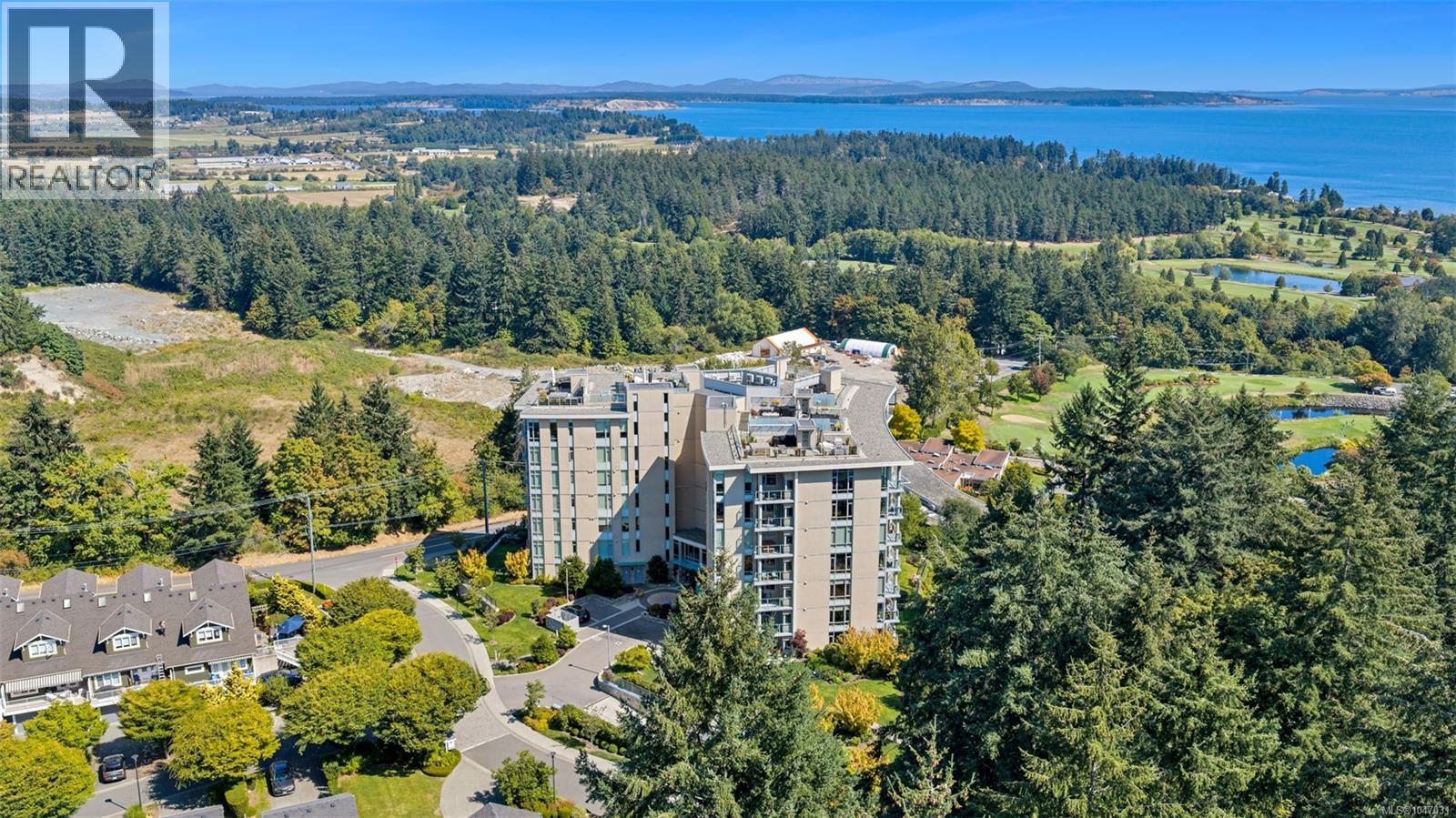 103 5388 Hill Rise Terr, Saanich, British Columbia  V8Y 3K3 - Photo 45 - 1047031