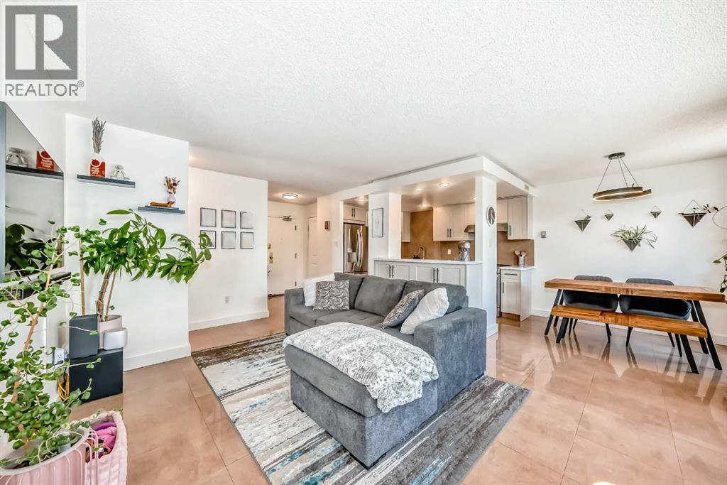 205, 1334 14 Avenue SW, Calgary, Alberta  T3C 0W2 - Photo 1 - A2329629
