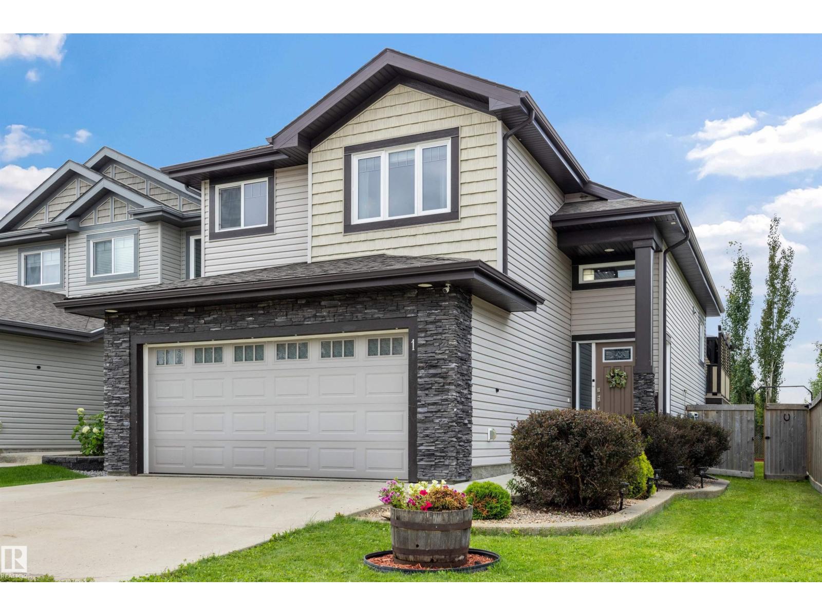 1 DITTRICH AV, fort saskatchewan, Alberta