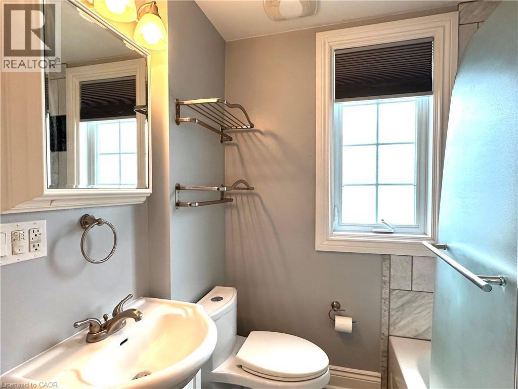 20 Cameron Street N Unit# 3, Kitchener, Ontario  N2H 3A1 - Photo 9 - 40849354