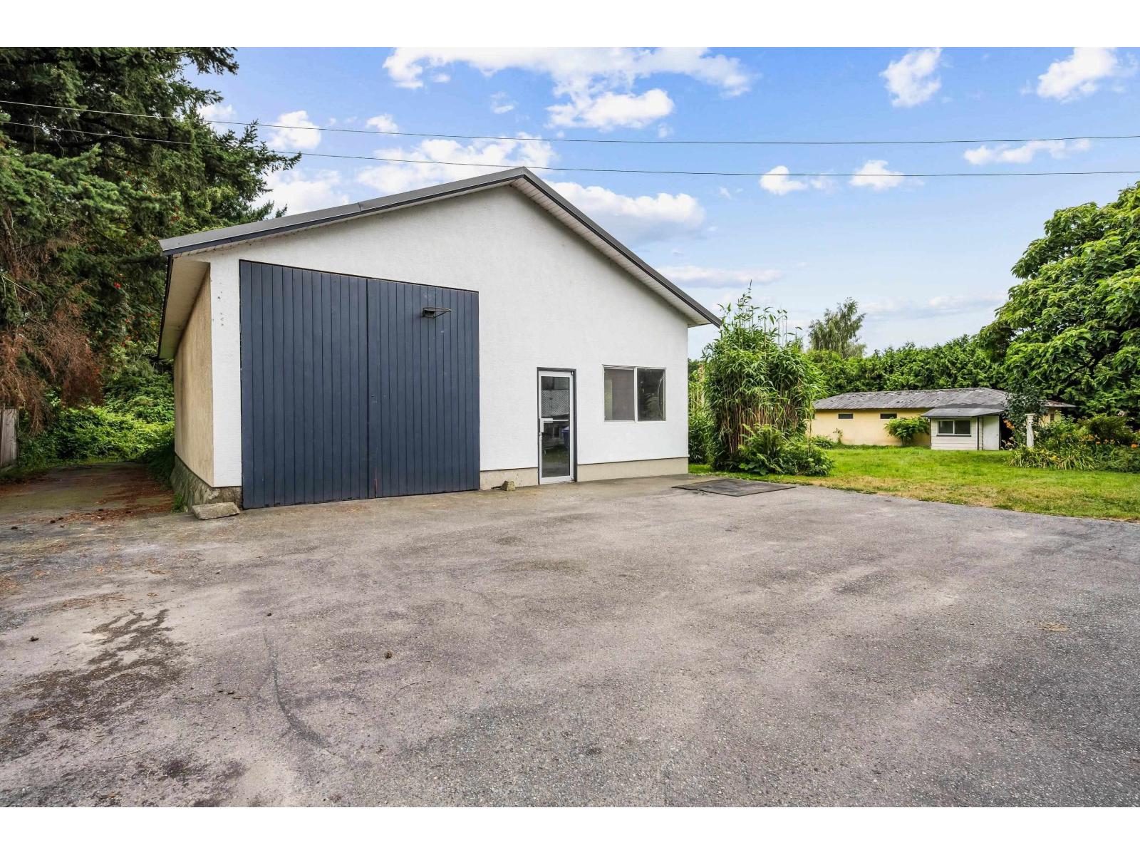 41692 Hare Avenue, Yarrow, Yarrow, British Columbia  V2R 5E9 - Photo 3 - R3156831