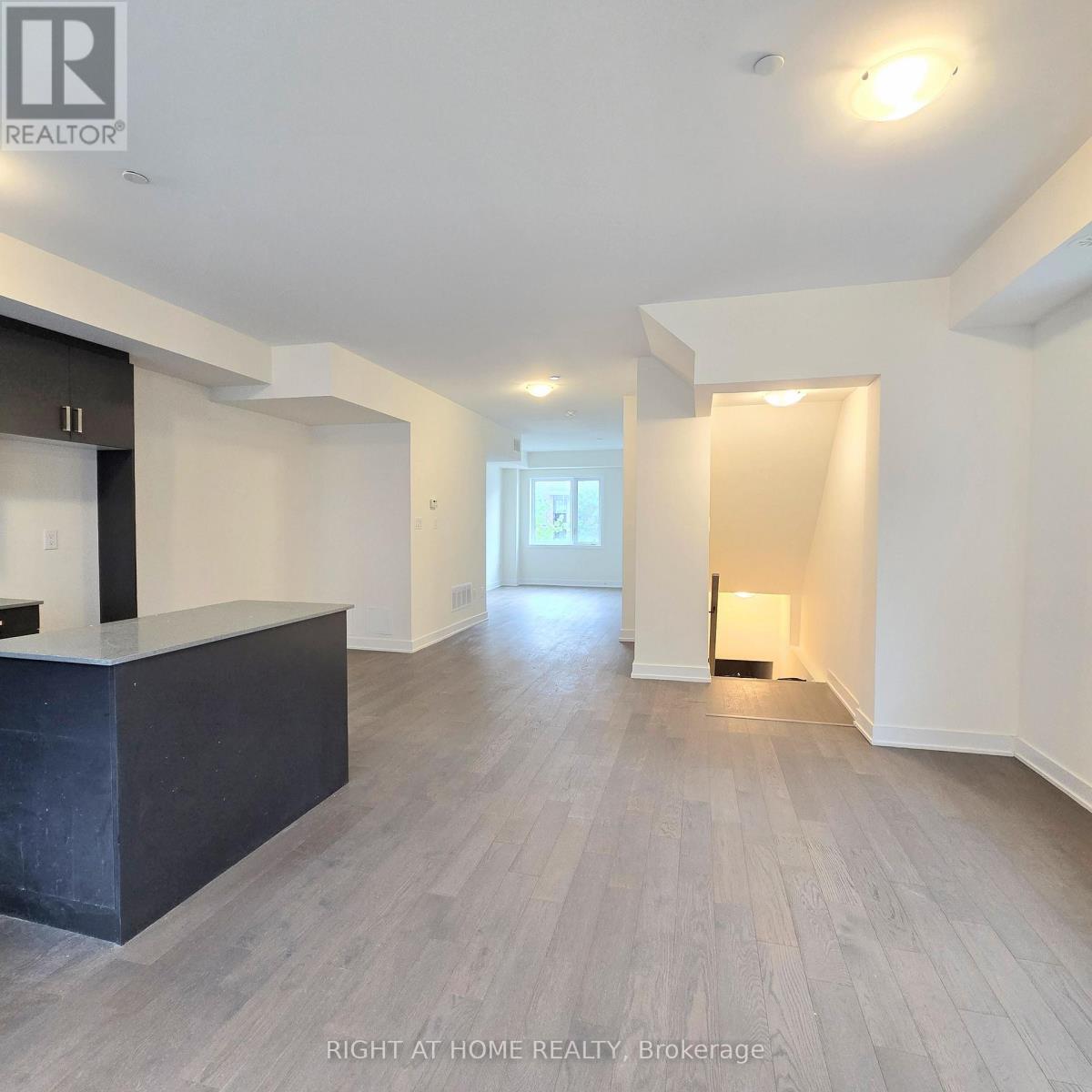 #lower/main Unit - 137 Frederick Tisdale Drive, Toronto, Ontario  M3K 2B8 - Photo 13 - W13691512