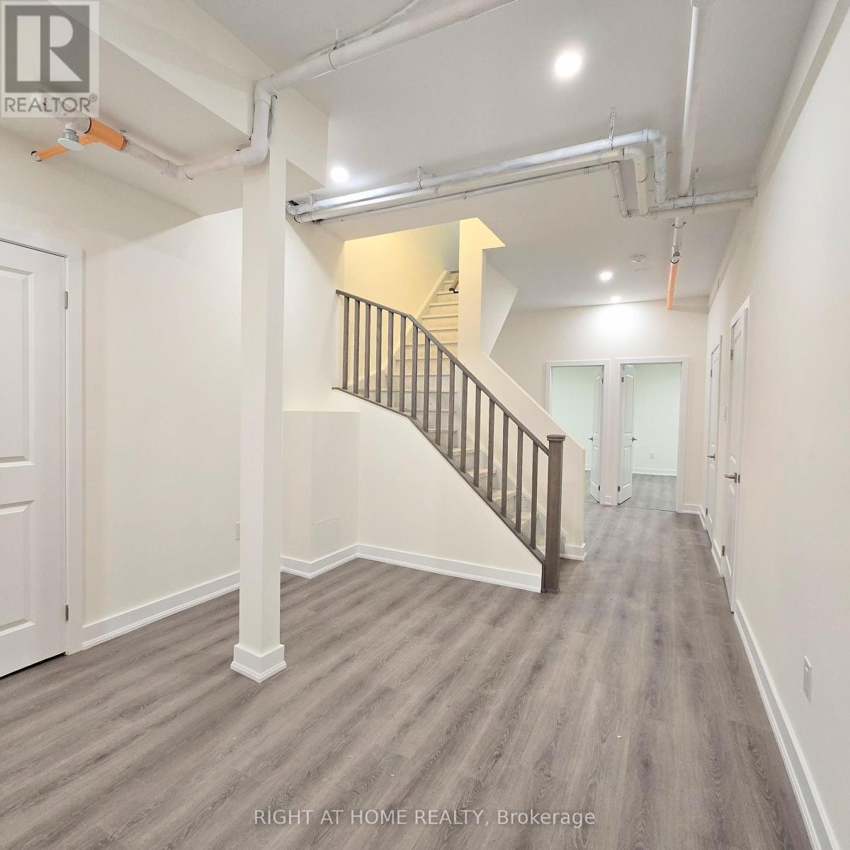 #lower/main Unit - 137 Frederick Tisdale Drive, Toronto, Ontario  M3K 2B8 - Photo 14 - W13691512