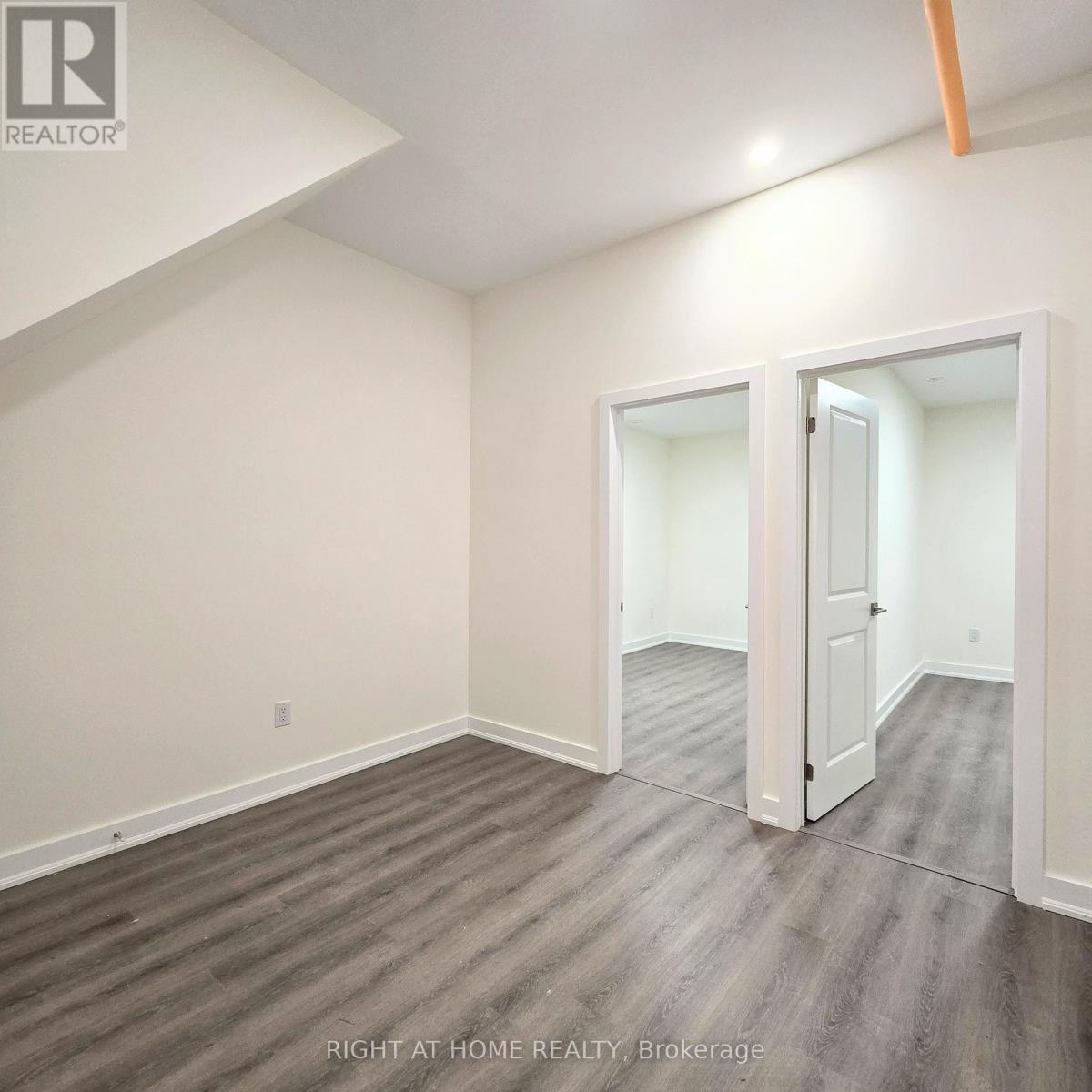 #lower/main Unit - 137 Frederick Tisdale Drive, Toronto, Ontario  M3K 2B8 - Photo 21 - W13691512