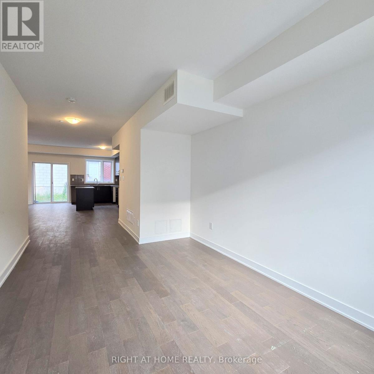 #lower/main Unit - 137 Frederick Tisdale Drive, Toronto, Ontario  M3K 2B8 - Photo 4 - W13691512