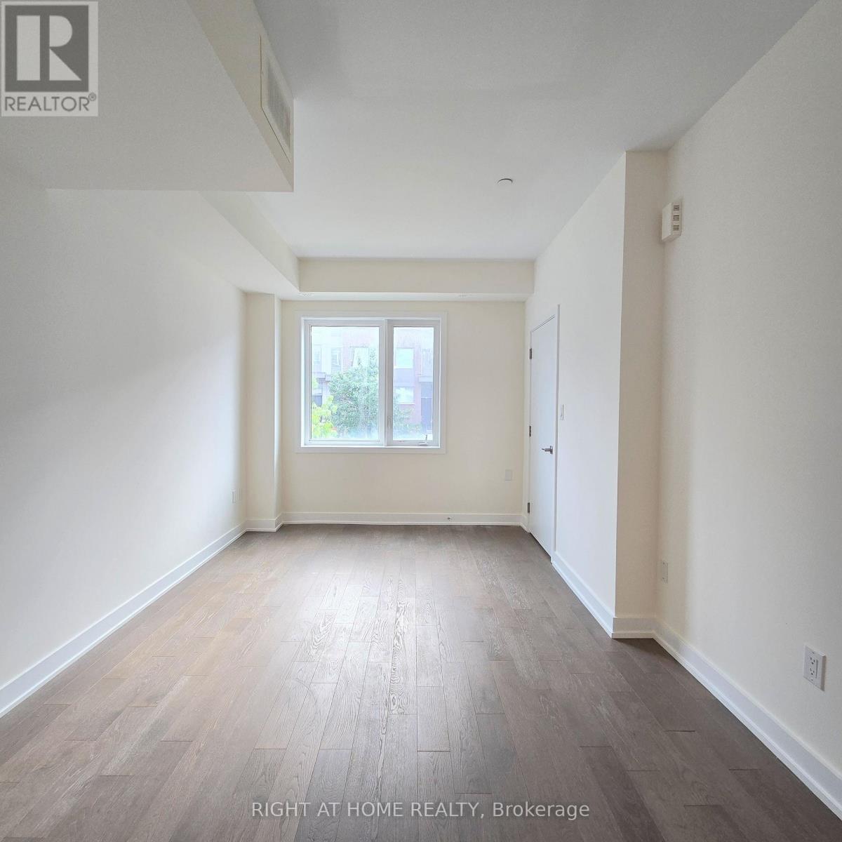 #lower/main Unit - 137 Frederick Tisdale Drive, Toronto, Ontario  M3K 2B8 - Photo 5 - W13691512