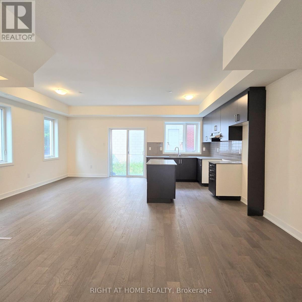 #lower/main Unit - 137 Frederick Tisdale Drive, Toronto, Ontario  M3K 2B8 - Photo 6 - W13691512