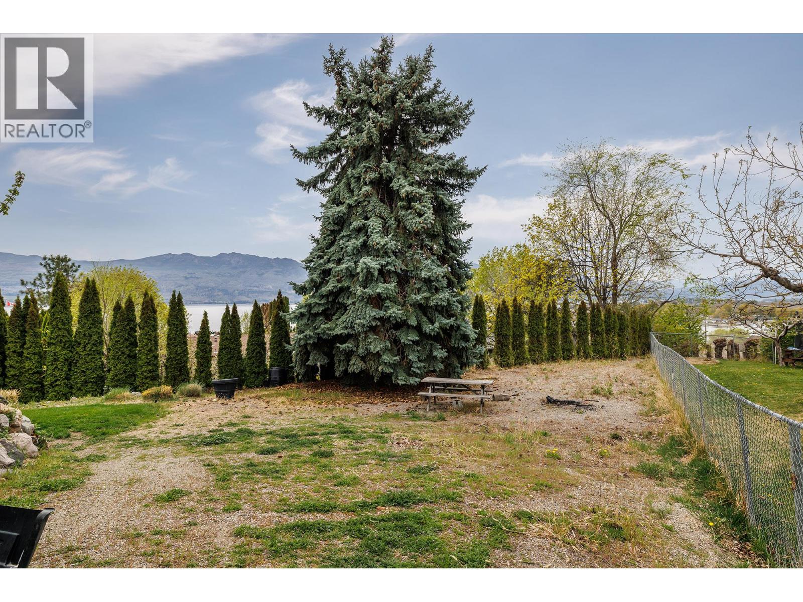 1185 Sunnyside Road, West Kelowna, British Columbia  V1Z 2S5 - Photo 44 - 10398141