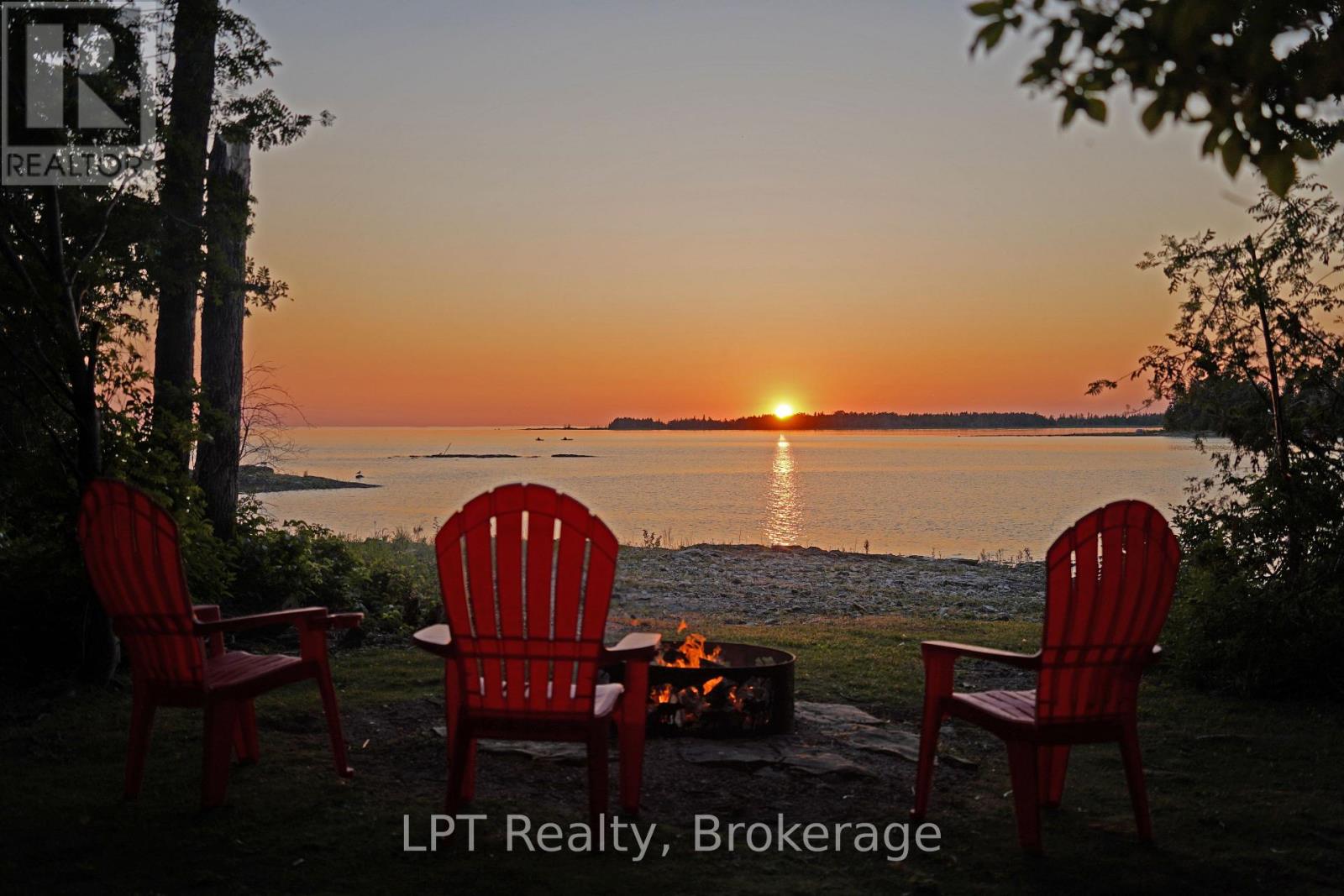 25 Dock Road, South Bruce Peninsula, Ontario  N0H 2T0 - Photo 3 - X13548656
