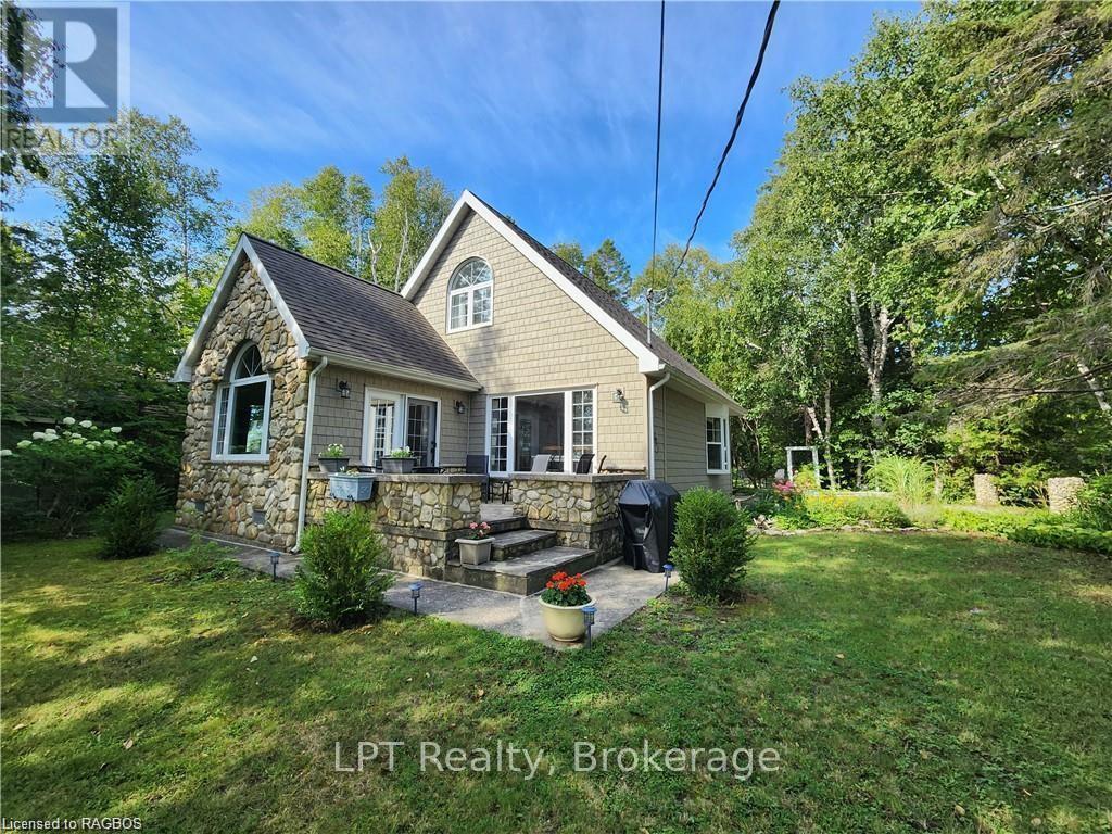 303 ISTHMUS BAY ROAD, Northern Bruce Peninsula, Ontario