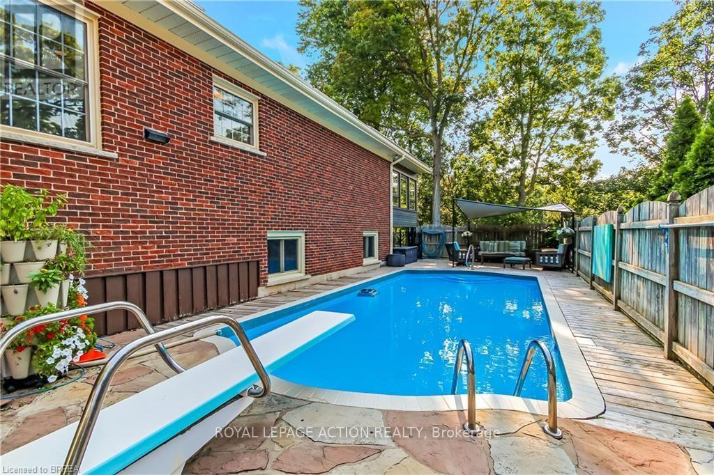 19 Oakley Road, Brantford, Ontario  N3T 5J9 - Photo 43 - X13691522