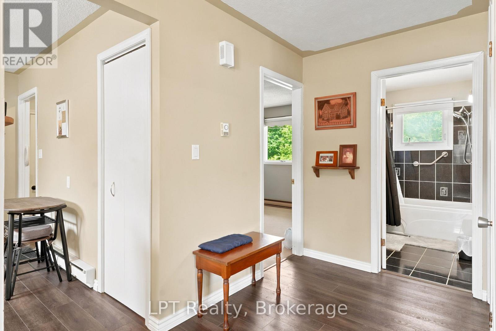 458 Princess Street, Georgian Bluffs, Ontario  N0H 2K0 - Photo 13 - X13608470