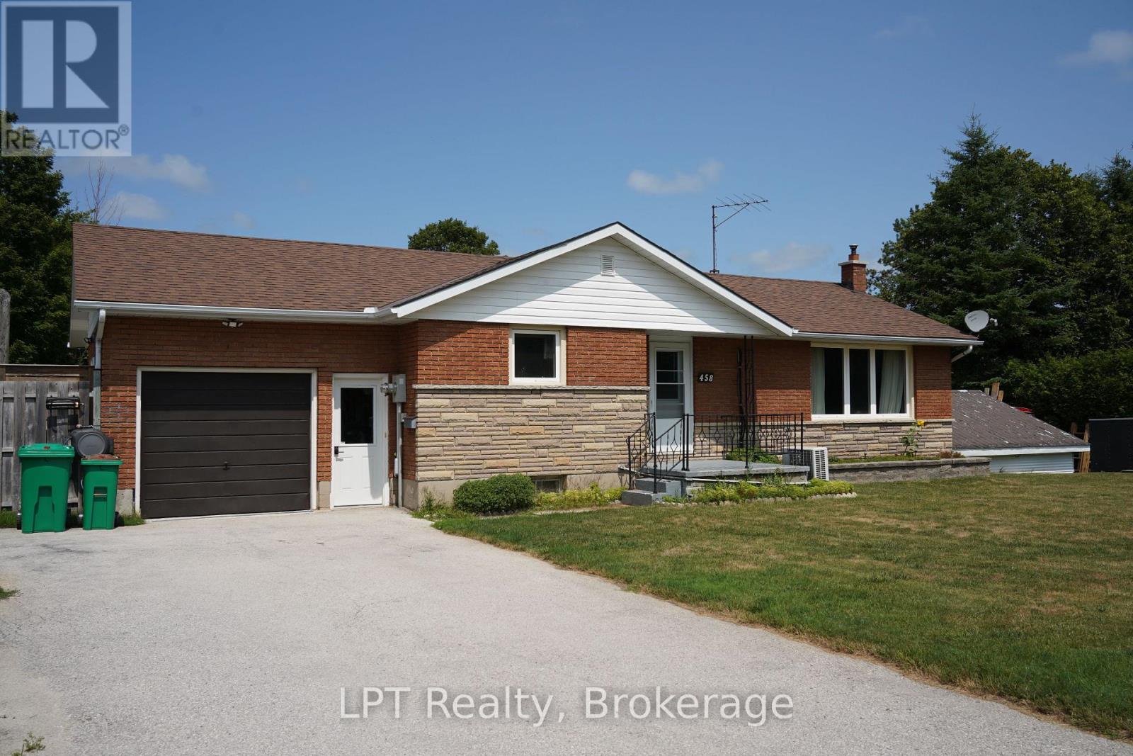 458 Princess Street, Georgian Bluffs, Ontario  N0H 2K0 - Photo 1 - X13608470