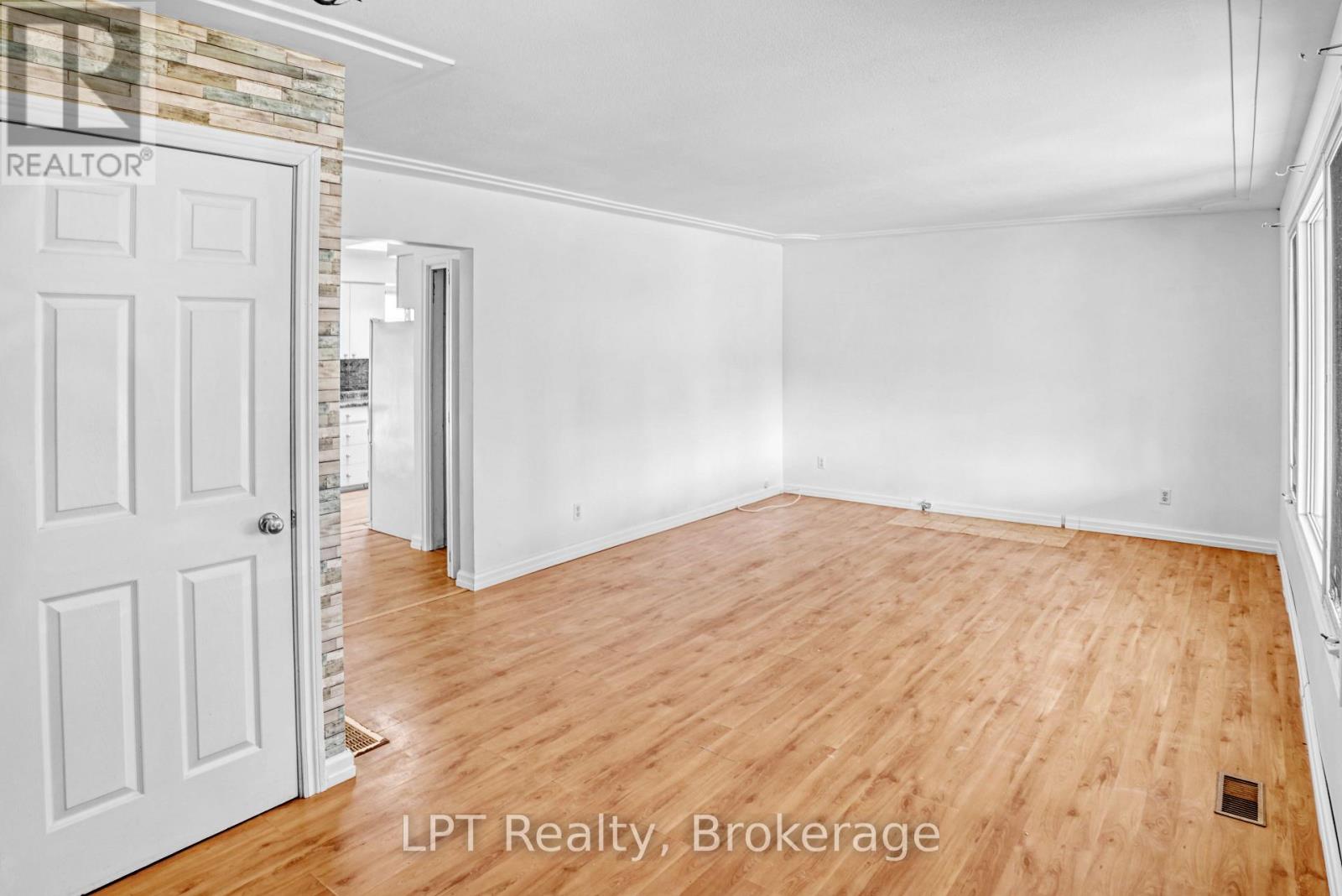470 7th Street, Hanover, Ontario  N4N 2J4 - Photo 13 - X13651816