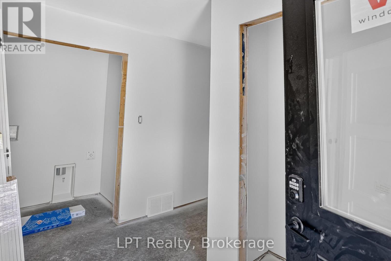 665 Watson Street, South Bruce Peninsula, Ontario  N0H 2T0 - Photo 21 - X13641590