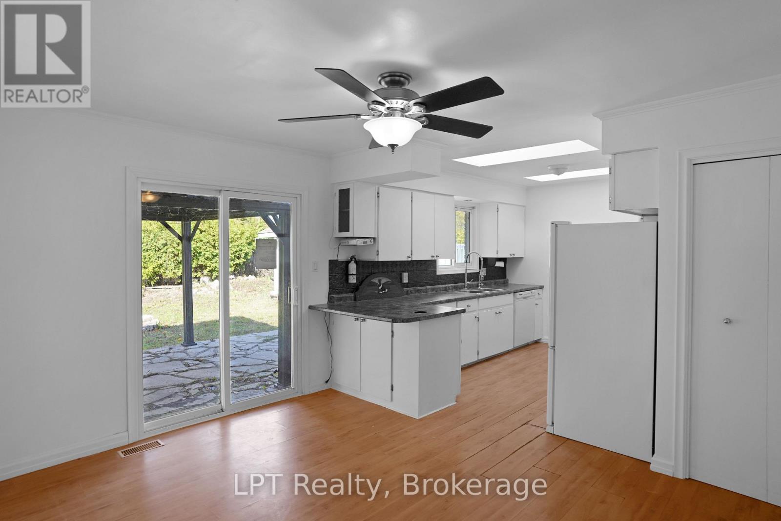 470 7th Street, Hanover, Ontario  N4N 2J4 - Photo 15 - X13651816