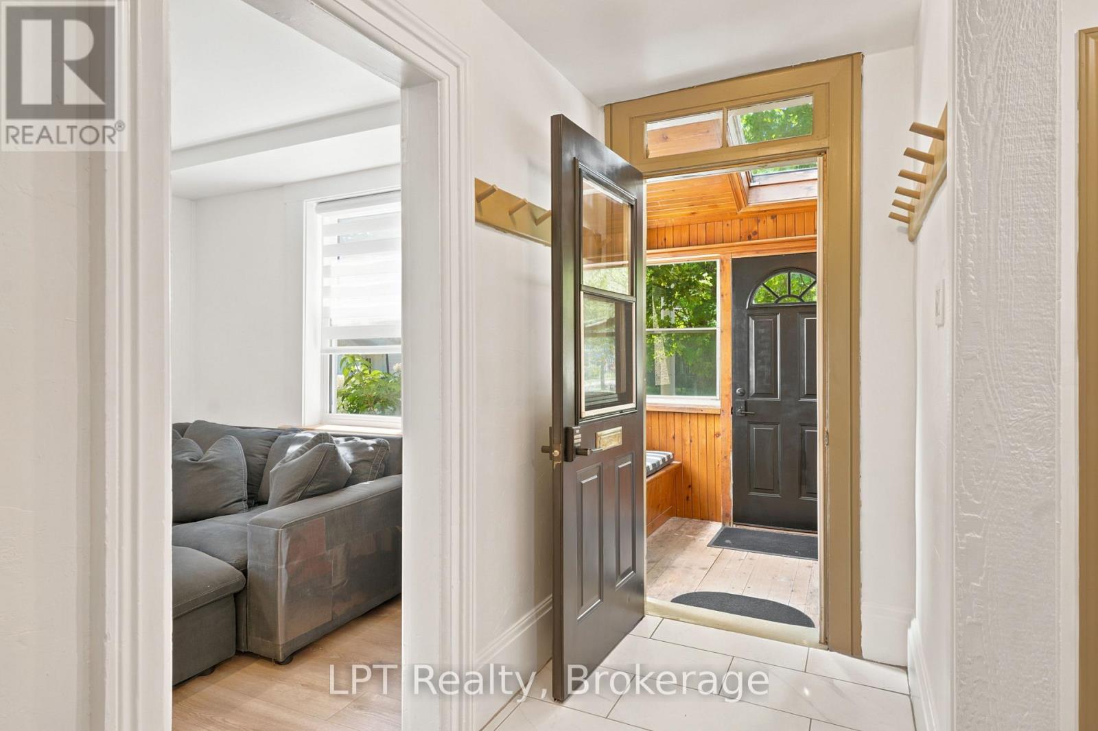 96 Charles Street, Stratford, Ontario  N5A 5X7 - Photo 6 - X13651616
