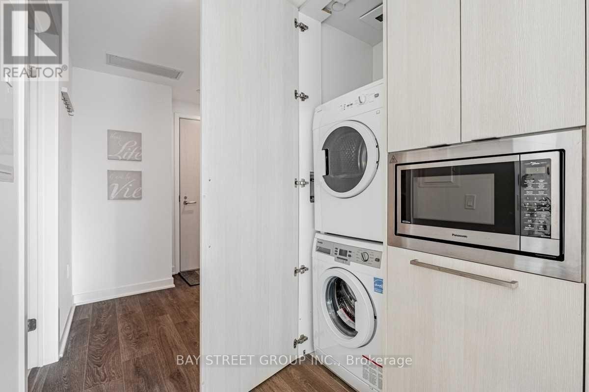 2208 - 115 Blue Jays Way, Toronto, Ontario  M5V 0N4 - Photo 4 - C13690778
