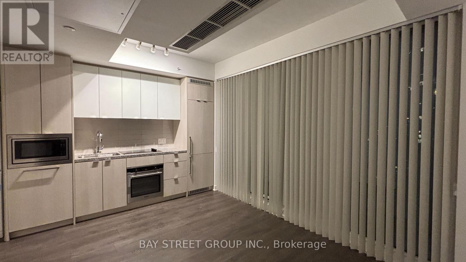 2208 - 115 Blue Jays Way, Toronto, Ontario  M5V 0N4 - Photo 13 - C13690778