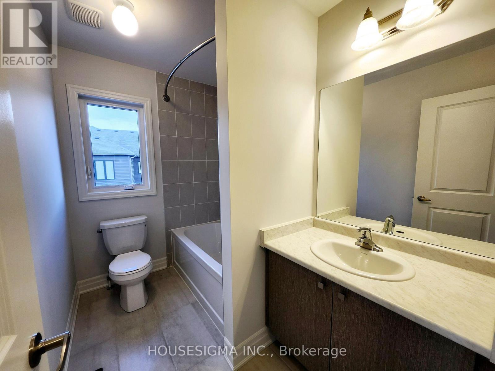 31 Rosanne Circle, Wasaga Beach, Ontario  L9Z 0N6 - Photo 23 - S13690624