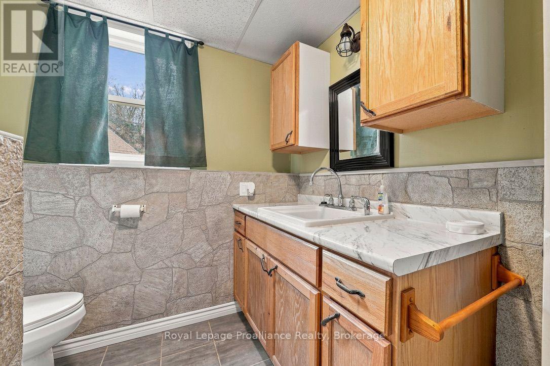 2631 62 Highway, Prince Edward County, Ontario  K0K 1G0 - Photo 40 - X13687416