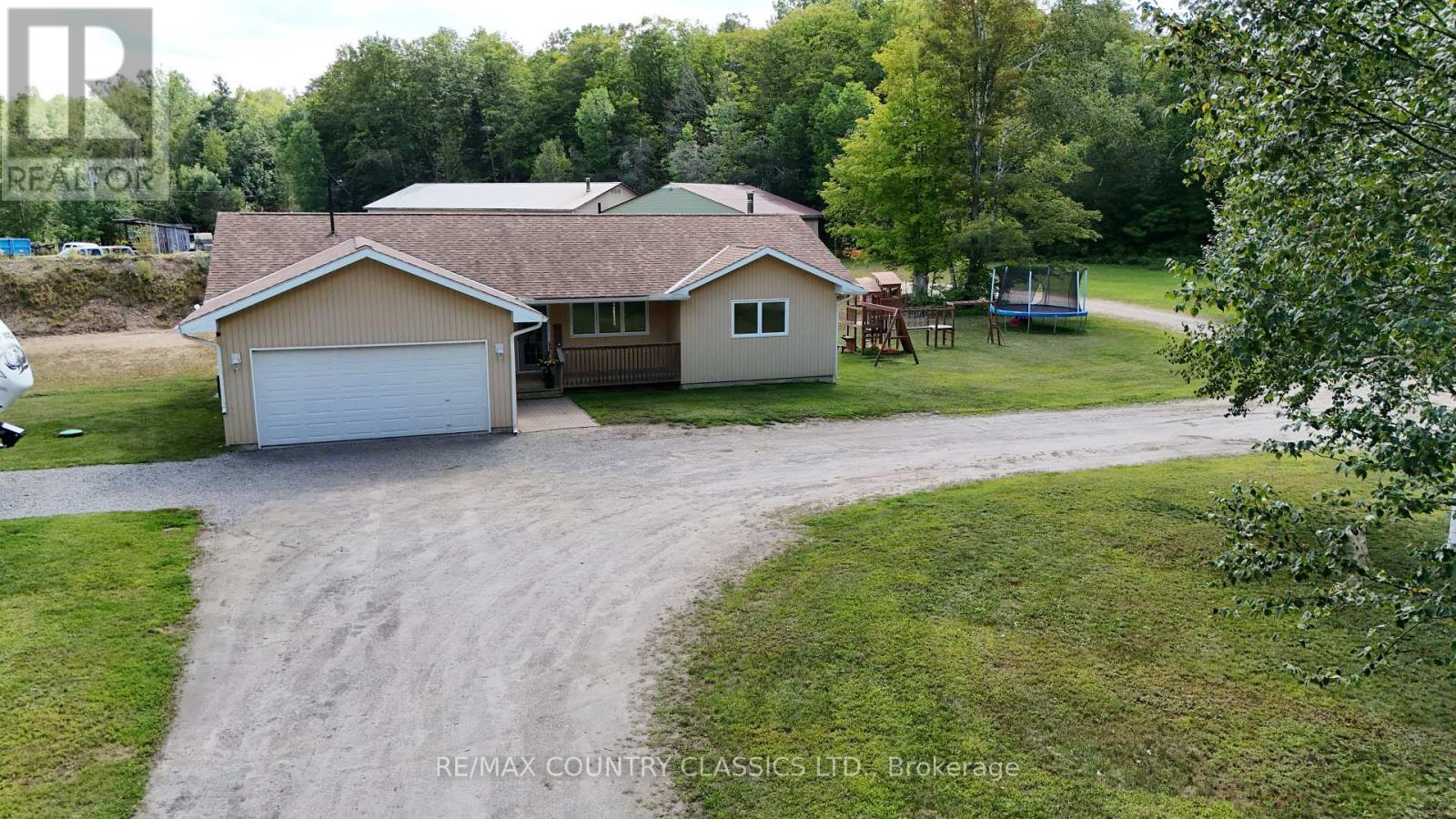 3952 Loop Road, Highlands East, Ontario  K0L 1X0 - Photo 48 - X13687788