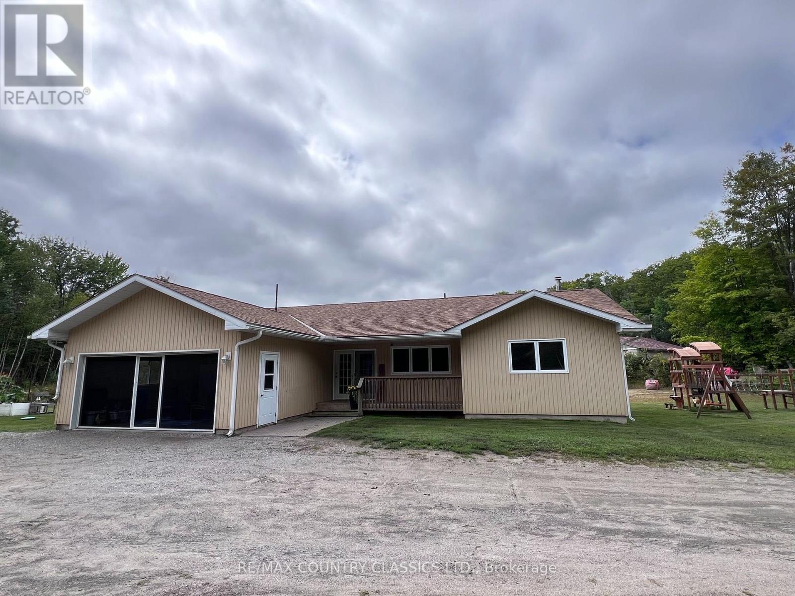 3952 Loop Road, Highlands East, Ontario  K0L 1X0 - Photo 7 - X13687788