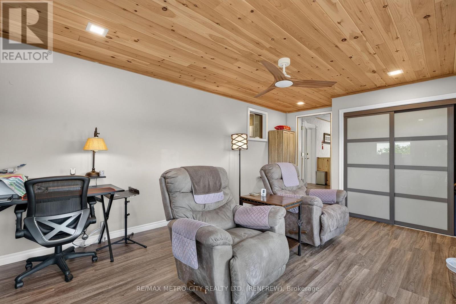 293 Queen Street, Bonnechere Valley, Ontario  K0J 1T0 - Photo 13 - X13690610