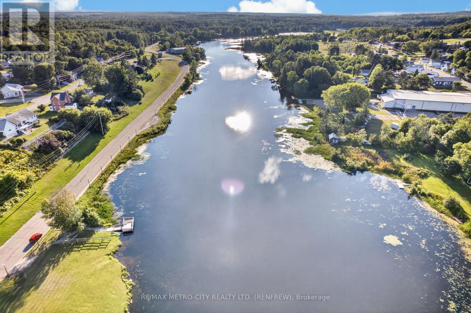 293 Queen Street, Bonnechere Valley, Ontario  K0J 1T0 - Photo 5 - X13690610
